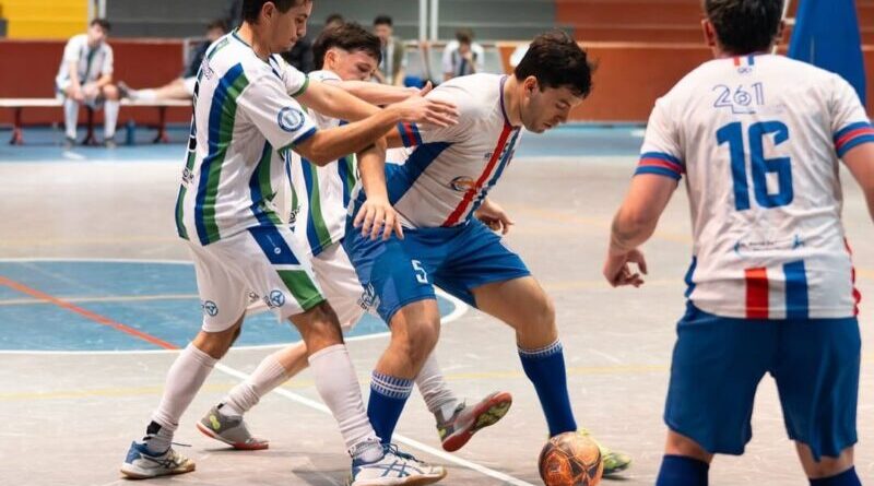 Momento de definiciones en el futsal local