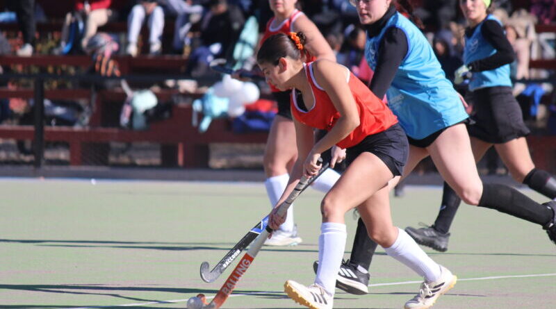 Ya están los finalistas del torneo Apertura de Hockey Acción