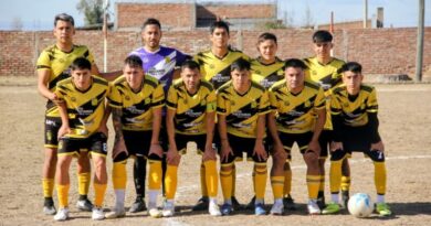 Constitución arrasa en el acenso