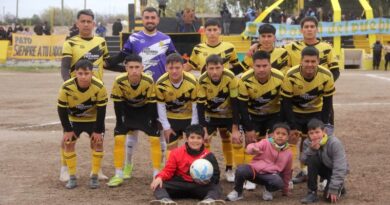 El «Canario» sigue volando alto