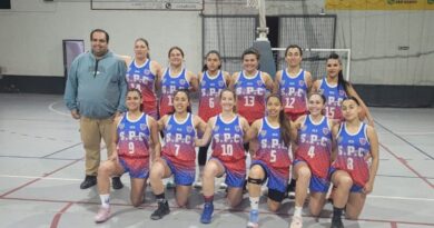 El clásico del básquet femenino fue «Tricolor»