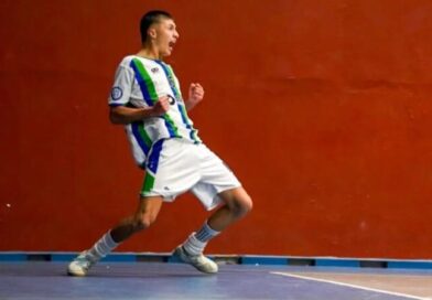 Solos el Tenis Club ganó en la primera fecha de la Copa de Oro Sur de futsal